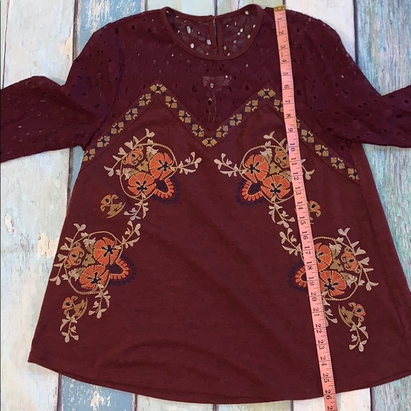 NWT Entro top with stitching - Picture 6 of 8